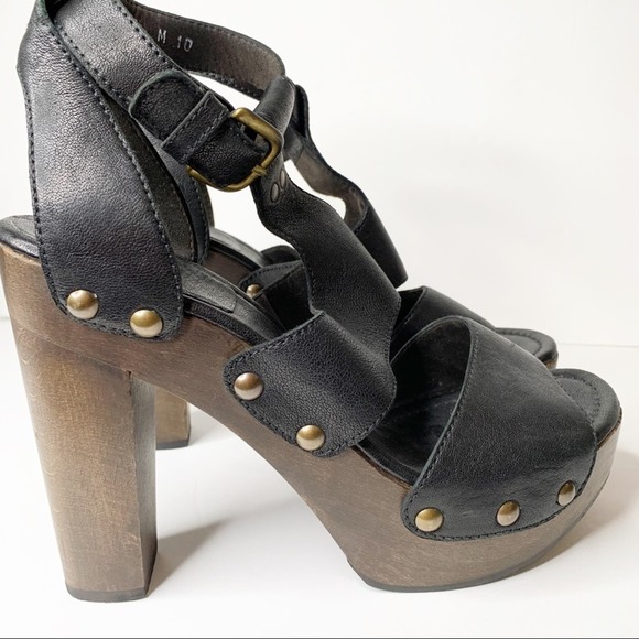 Stuart Weitzman Black Gladiator Sandals SZ 10 - Picture 8 of 9